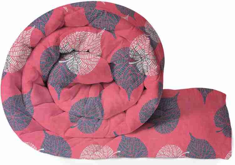 Luxury Quilted Comforter – Soft & Lightweight Bedding
