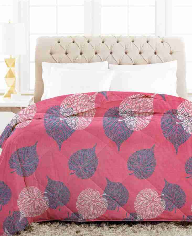 Luxury Quilted Comforter – Soft & Lightweight Bedding