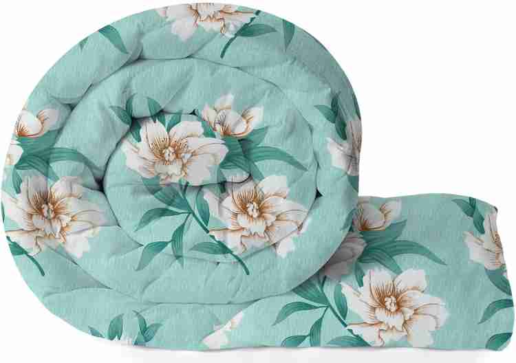 Luxury Quilted Comforter – Soft & Lightweight Bedding