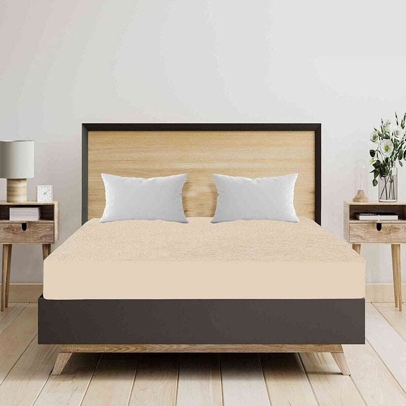 Quilted Fitted microfiber Waterproof Mattress Protector