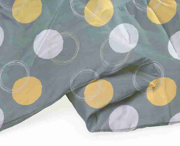 Luxury Quilted Comforter – Soft & Lightweight Bedding