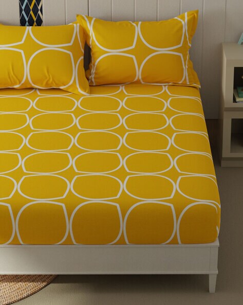 Floral Printed Cotton Bed Sheet with 2 Pillow Covers