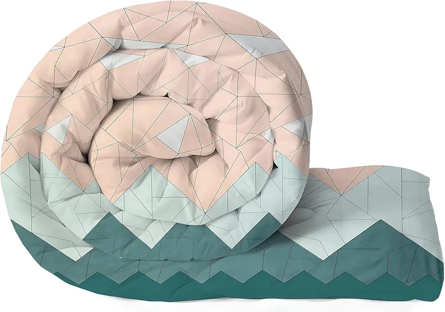 Luxury Quilted Comforter – Soft & Lightweight Bedding