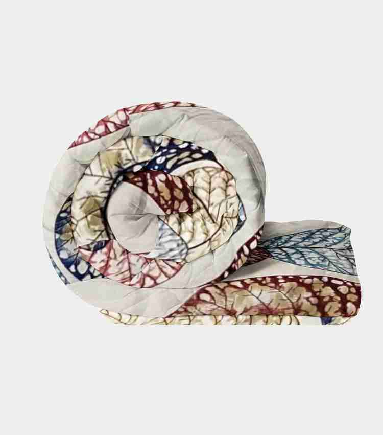 Luxury Quilted Comforter – Soft & Lightweight Bedding