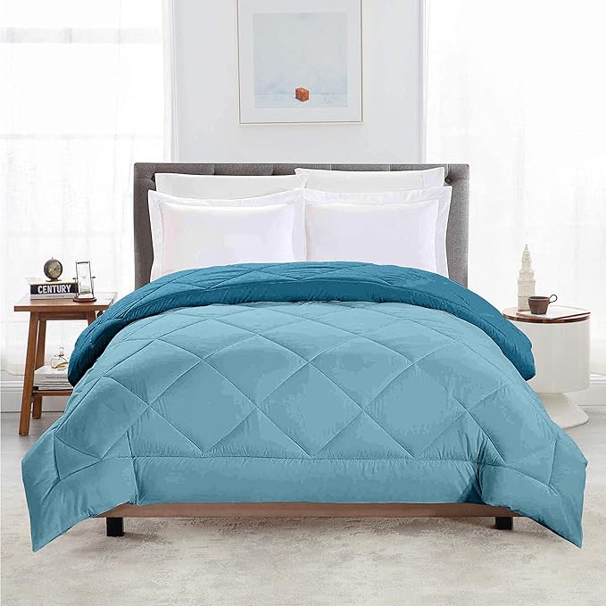 Luxury Quilted Comforter – Soft & Lightweight Bedding