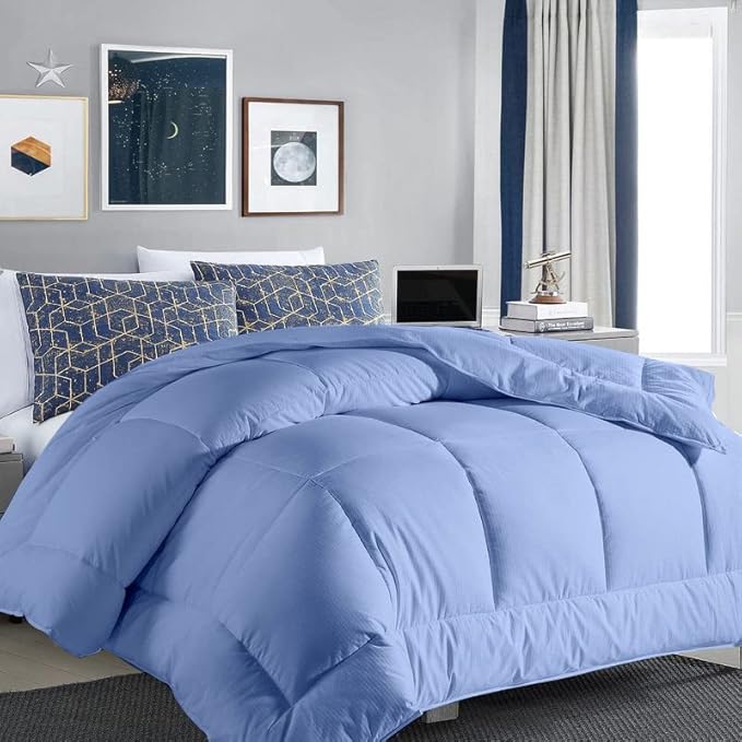Luxury Quilted Comforter – Soft & Lightweight Bedding