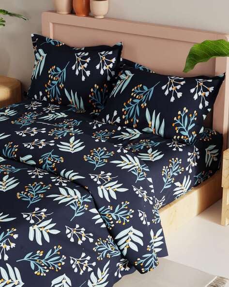 Solid Striped Cotton Bed Sheet with 2 Pillow Covers