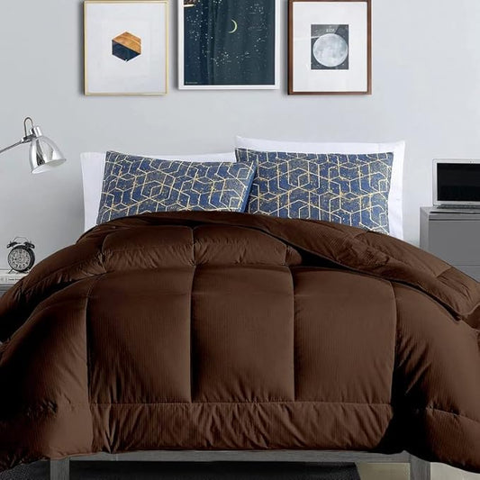 Luxury Quilted Comforter – Soft & Lightweight Bedding