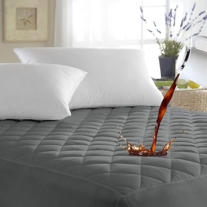 Quilted Fitted microfiber Waterproof Mattress Protector