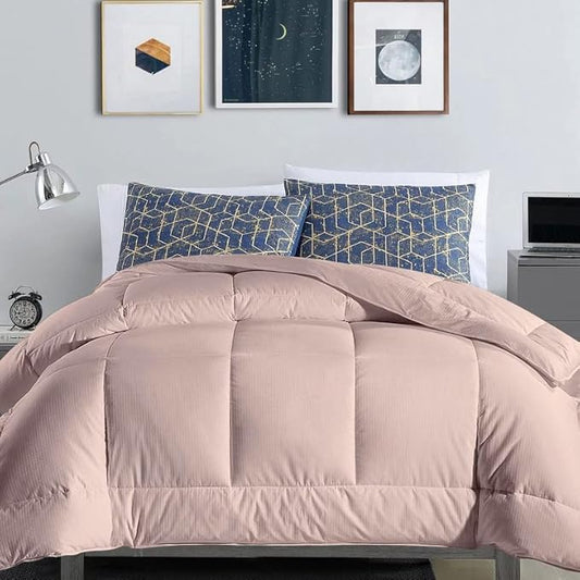 Luxury Quilted Comforter – Soft & Lightweight Bedding
