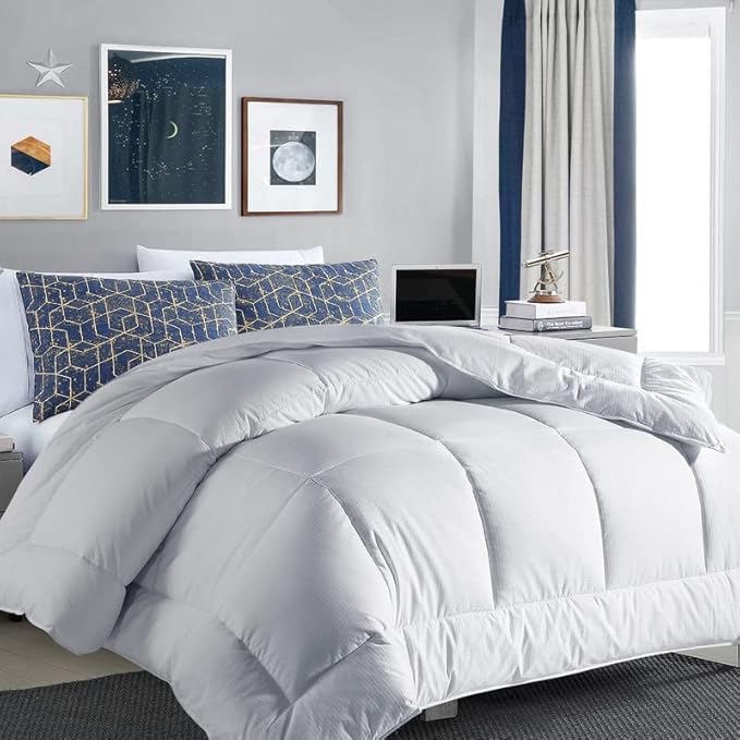Luxury Quilted Comforter – Soft & Lightweight Bedding